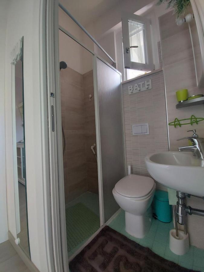 La Pineta - Delightful Small Apartment Near The City Center LʼAquila Exterior foto